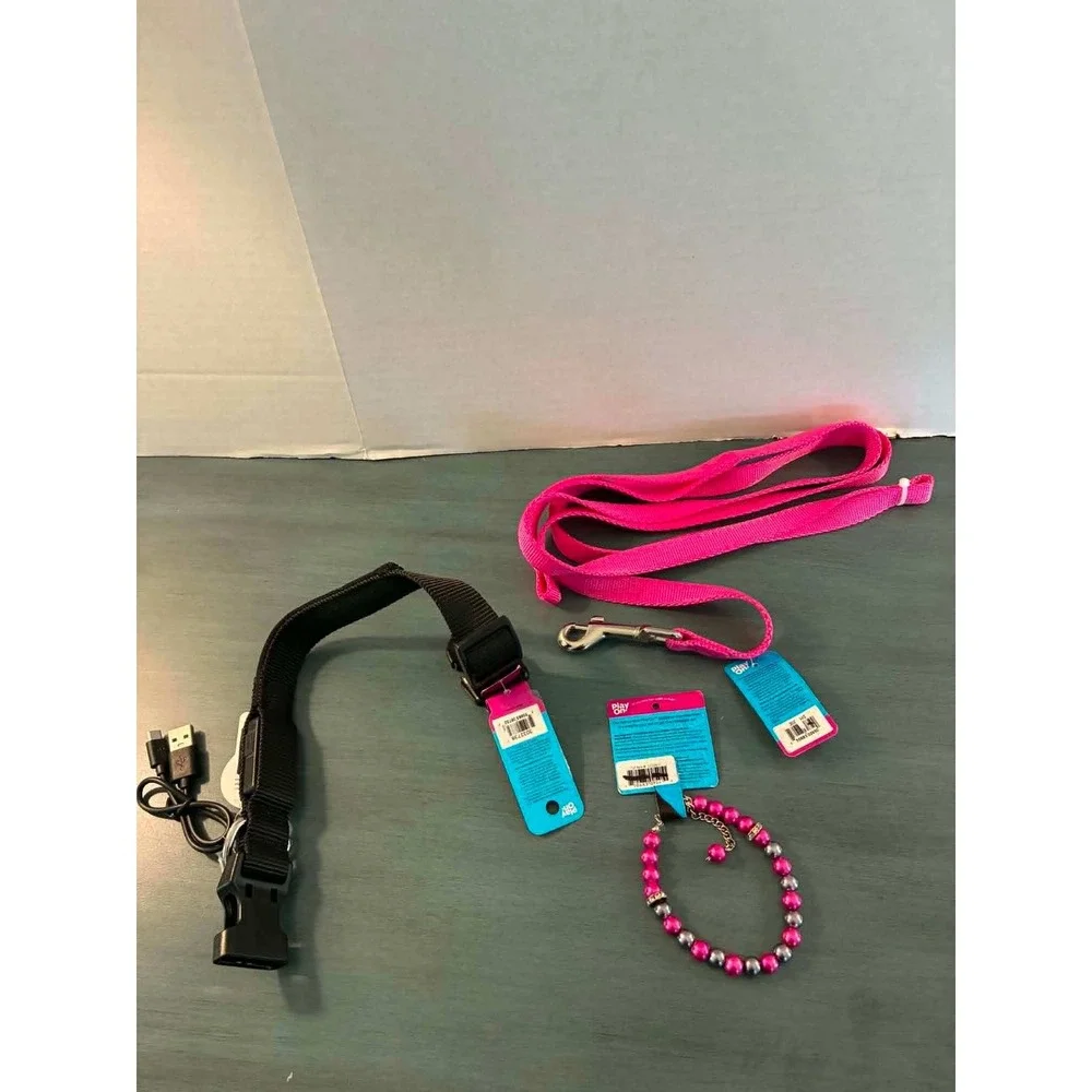 Play On! Dog Accessory Set XS/S Pink Black LED Collar Leash Bark Bling Necklace